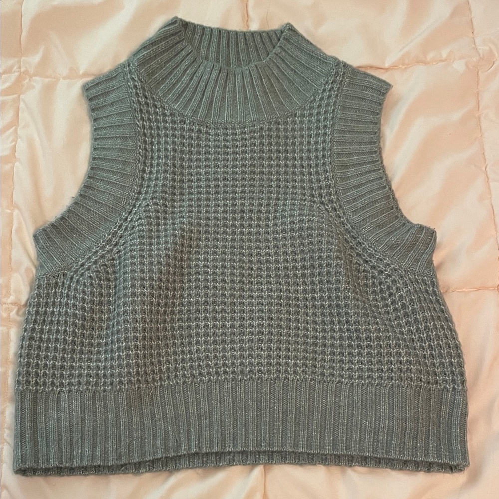 Green Sleeveless Knit Sweater